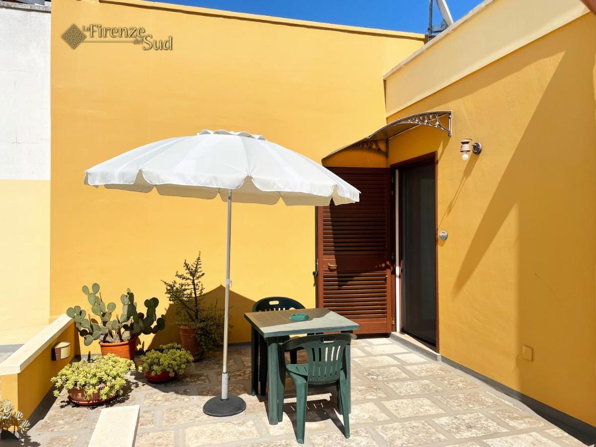 La Firenze Del Sud Bed & Breakfast Lecce Exterior foto