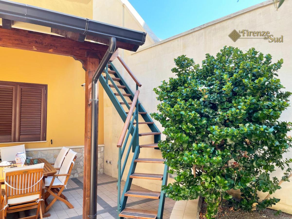 La Firenze Del Sud Bed & Breakfast Lecce Exterior foto